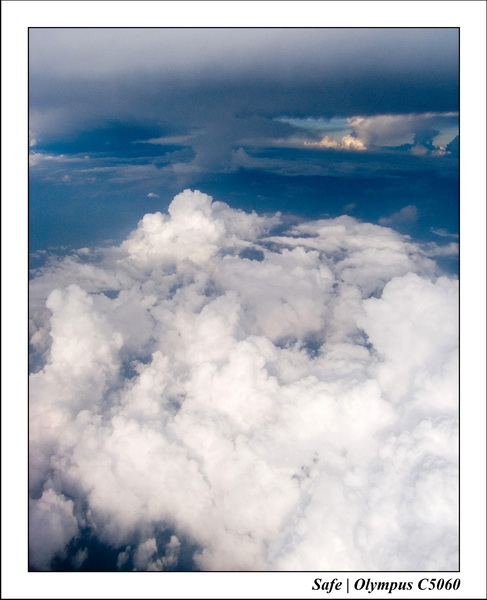 2006 - 07 - Kuala Lumpur - Nuages 07